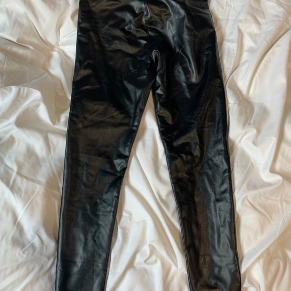 Pleather Leggings Size S Never Worn - Picture 3 of 3